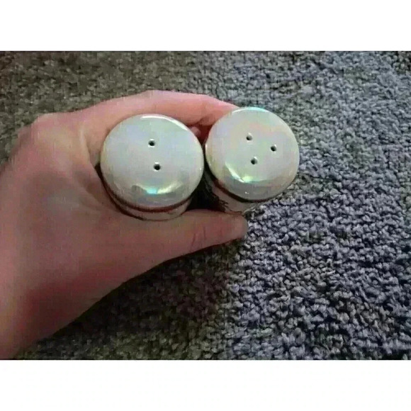 Honduras Vintage  Salt & Pepper Shakers Souvenir Collectors Item Kitchen Decor - Picture 5 of 7